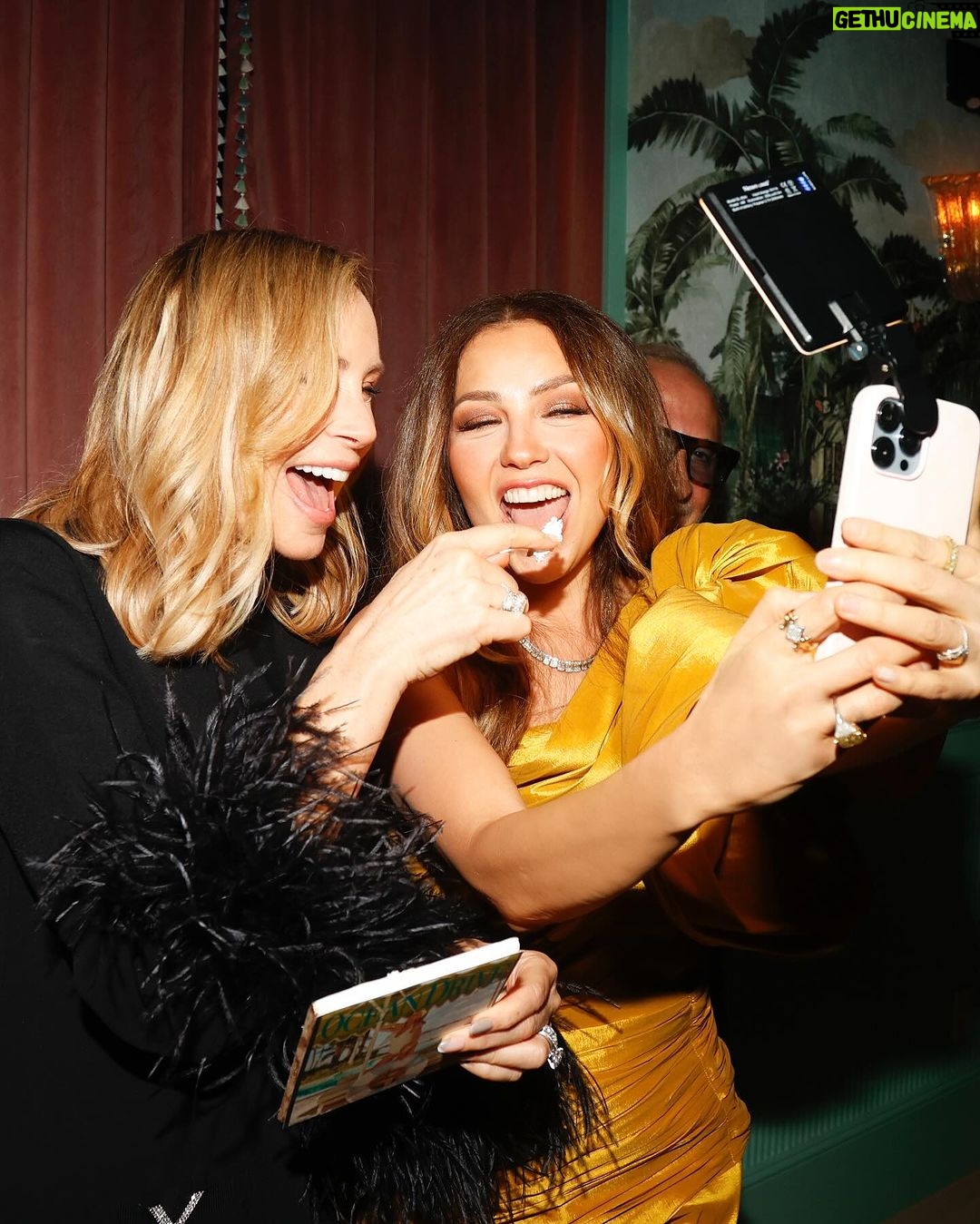 Thalรญa Instagram - Happy birthday dear friend!!! @mrshilfiger ๐๐๐
