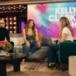 Thalía Instagram - Thanks so much for having me @kellyclarksonshow! I had a blast!!! So excited for what it’s coming!!! #AMuchaHonra 🔜🥰😍❤️