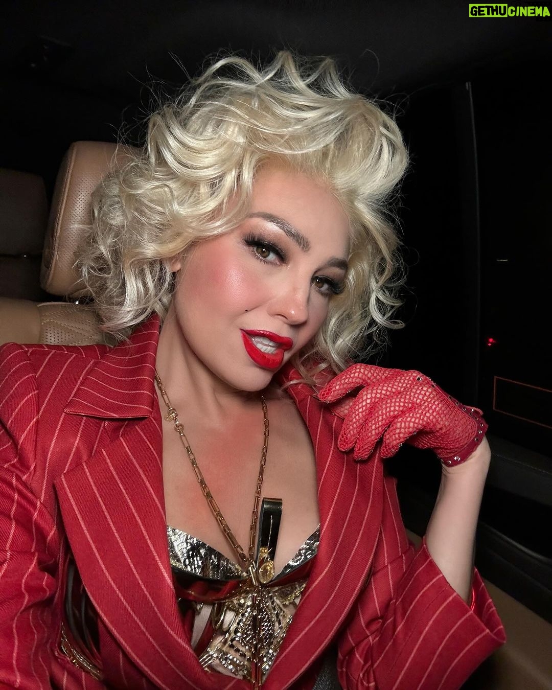 Thalรญa Instagram - Like a virgin ๐๐๐