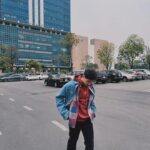 Thanh Sơn Instagram - Trời chợt đổ mùa đông giữa mùa hè nắng gắt #routine