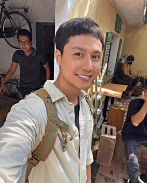 Thanh Sơn Instagram - Hẹn gặp lại t2 nhé … 
CALM AND SMILE 😁