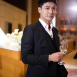 Thanh Sơn Instagram - Lần đầu tiên tham dự một show thời trang của mình 😄 #Celebrating10YearsofRomance #ChungThanhPhongBridal #JWMarriottHanoi