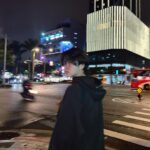 Tharatorn Jantharaworakarn Instagram - รอข้ามถนน