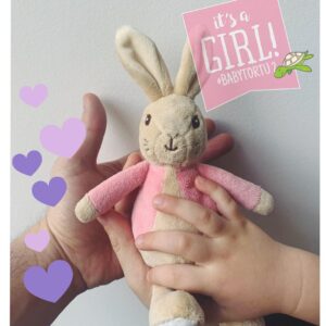 Thelma Madrigal Instagram - Estamos felices!! Nuestra familia crece!!! ❤️❤️❤️❤️ #itsagirl #baby #family #love #colombiana #mexicana #babytortu2