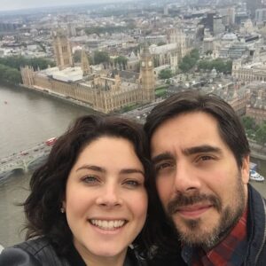 Thelma Madrigal Instagram - Happy Birthday Tortu!!!!!! Te amo con todo mi ❤️ Un cumpleaños muy diferente pero lleno de amor!!!! Eso es lo que importa, que estamos juntos y compartiendo momentos inolvidables como la cuarentena 2020  jajaja!!!! Disfruta mucho tu año que estoy segura va a estar lleno de buenas sorpresas!!! Te amamos Bernardo, Olivia y yo!! 🥳

#happybirthday #family #cuarentena #2020
#loveyou #babytortu #felizcumpleaños #allyouneedislove #bettertogether #pregnant #mom #dad