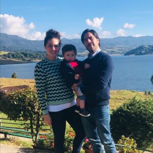 Thelma Madrigal Instagram - 🎊Happy Birthday 🎊 Mi Tortu, feliz cumple que sea un año maravilloso, lleno de momentos y sorpresas increíbles. Amamos compartir la vida contigo, sigue cumpliendo todos tus sueños!!!! Te amamos muchiiiiiiiiiiiiiiiii !!!!! @jroinigo