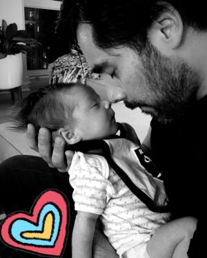 Thelma Madrigal Instagram - #happyfathersday mi Tortu!!!! 💙 Te amamos Bernardo y yo!!! @jroinigo