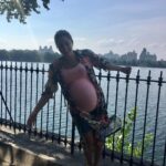 Thelma Madrigal Instagram - Falta muy poco para conocerte Bernardo 💙 #esperandoandamos #39weeks #anytimenow New York, New York