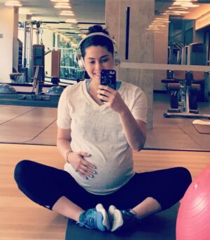 Thelma Madrigal Instagram - #30weekspregnant 💙