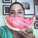Thelma Madrigal Instagram - Algooooo frescooooo por favooooorrrr!!!!! Am am #antojos #sandía #peroqueríascalor #preggo #preggothelms #babytortu 🐢 New York, New York