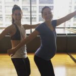 Thelma Madrigal Instagram - Sábado de #Zumba eh eh eh! 🤗 #zumbatime con @annakleta00 con ella sí son clases para sudar rico!! #20weekspregnant #ny🗽#hulahoop New York, New York
