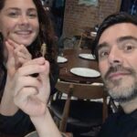 Thelma Madrigal Instagram - Del 1 al 10 qué tan importante es para ustedes comer delicioso en las vacaciones? Para mí es vital!!!! Amo regresar de la vacación y recordar también la comida… hoy estoy en ese mood #tbt Quienes me conocen saben que en mis recomendaciones siempre, siempreeeeee habrán restaurantes que me gustan. En nuestro viaje a San Antonio @visitsanantoniomx fueron los encargados de decirnos lugares deliciosos. #chapulines #vamosasanantonio #family #tbt #foodlover #pandulce @lapanaderia @alamobeerco @cuishe_cocina @themoonsdaughters @trattorialisina