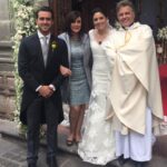 Thelma Madrigal Instagram - Una de las actrices que más he admirado y querido. Helena soy tan afortunada de haber trabajado contigo y saber que la elegancia y la sencillez pueden ir de la mano. Nunca olvidaré tus palabras. Descansa en paz y un abrazo muy fuerte a toda tu familia…. vete a volar.🫶🏼 💫 @helena.rojo.oficial @vaniarp24 Mexico City, Mexico