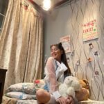 Therese Malvar Instagram - Sinave nga ni Gail yung diary ni Angelica kaso parang nawala rin! 😩 Sorry na, Angelica! Malay mo may poging kukuha nun.. 😉😉 LUV is: Love At First Read Mon-Fri, 5:40 PM Styled by: @gui_alapan HMUA: @ramirezludel86