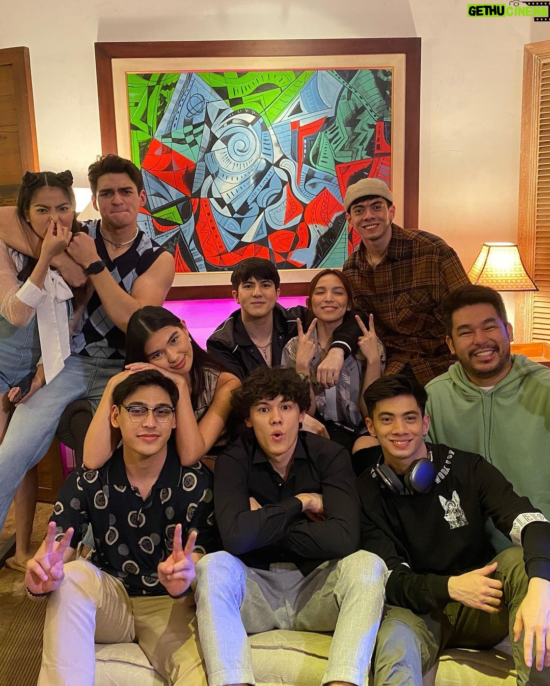 Therese Malvar Instagram - 10 more days left till the world premiere of LUV is: Love At First Read!! Had so much fun shooting with these people so here are some behind-the-scenes photos from our shoots 🤪❤️ (unti muna para iwas spoiler 😌😌) Mapapanood niyo na ang #LoveAtFirstRead simula ngayong June 12, 5:40pm bago mag 24Oras!!