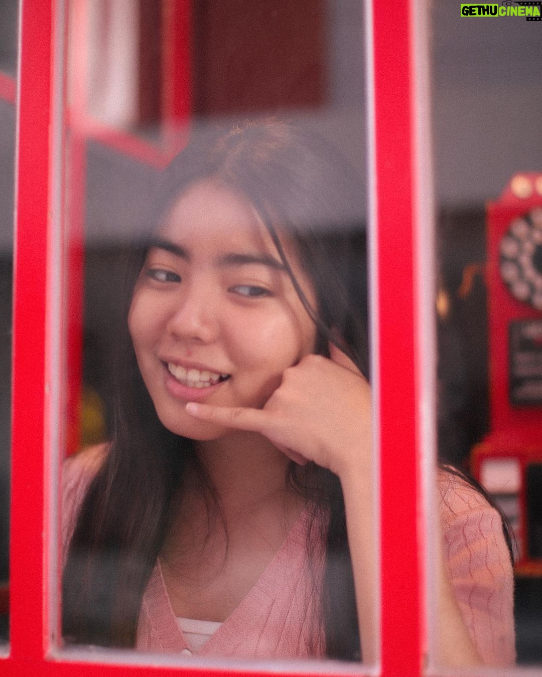 Therese Malvar Instagram - excuse me hi hello am I at the right place?