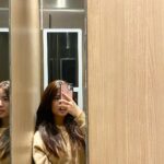 Therese Malvar Instagram - peek-a-boo