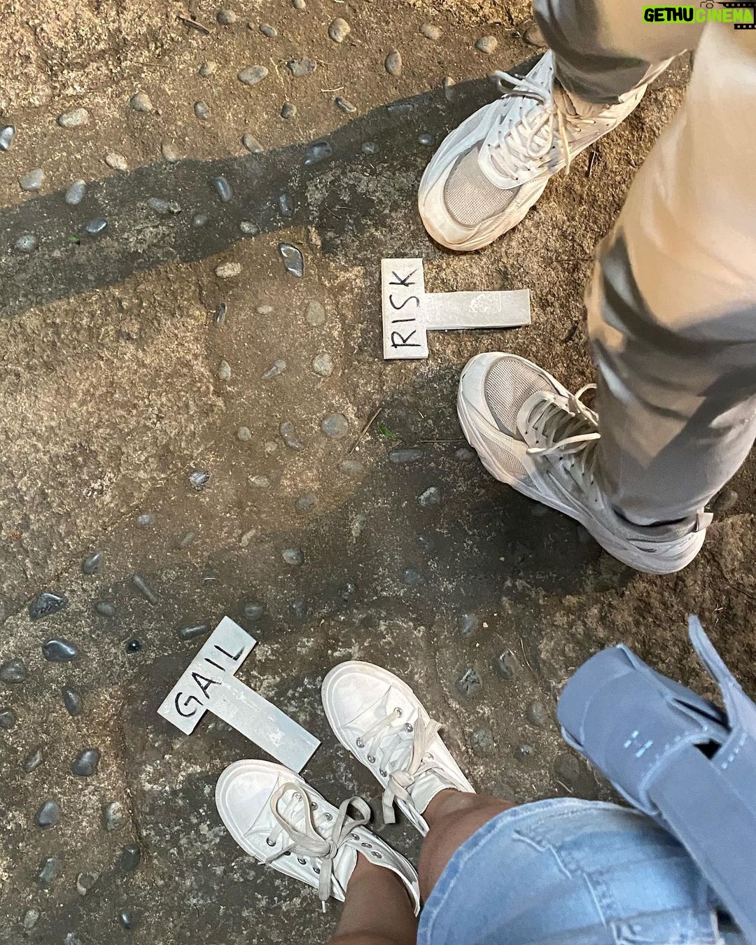 Therese Malvar Instagram - 10 more days left till the world premiere of LUV is: Love At First Read!! Had so much fun shooting with these people so here are some behind-the-scenes photos from our shoots 🤪❤️ (unti muna para iwas spoiler 😌😌) Mapapanood niyo na ang #LoveAtFirstRead simula ngayong June 12, 5:40pm bago mag 24Oras!!