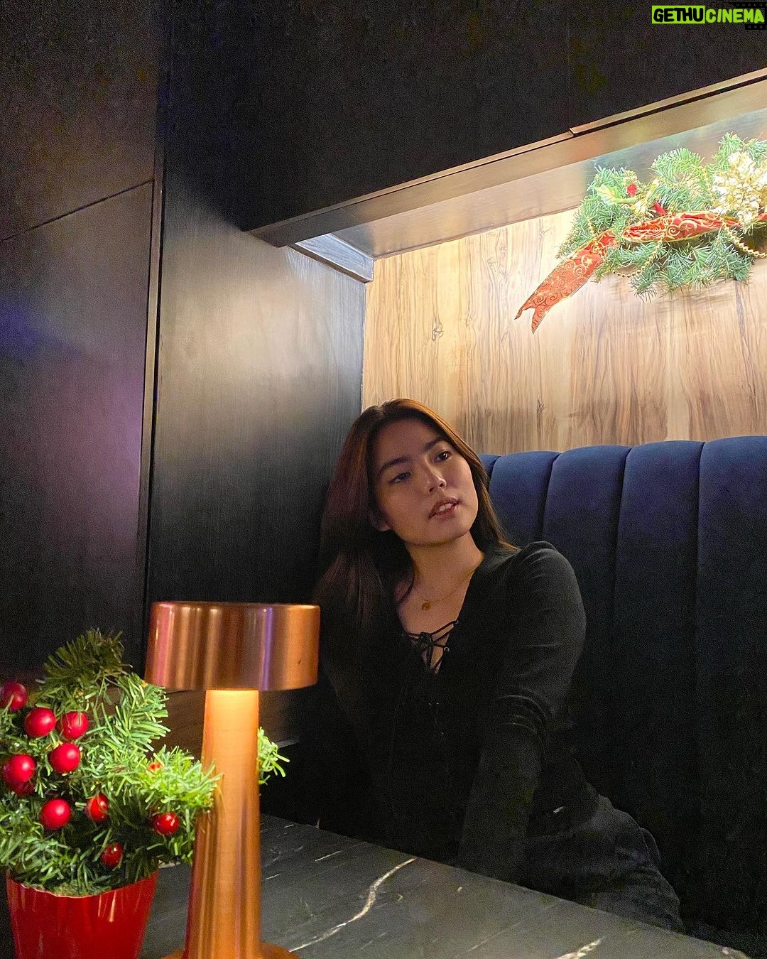 Therese Malvar Instagram - midnight cravings namin ay trips to cafes 🤪🥰