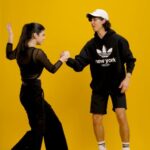 Thiago Vernal Instagram - ADIVINA EL TREND 🪐 || Increíble tenerte de vuelta che @celepamio @_concepthouse <3 #concepthouse #shotbygalaxy #withgalaxy #buds2