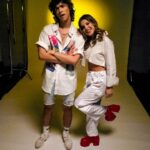 Thiago Vernal Instagram - ADIVINA EL TREND💥|| JAJAJA @_concepthouse @ignaciaa_antonia @samsungpe 💜 #concepthouse #shotbygalaxy #withgalaxy #buds2