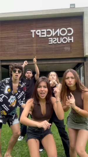 Thiago Vernal Instagram - Los menos turros del mundo JAJAJA pero volvimo a la casa @_concepthouse #concepthouse 🫶🏻✨