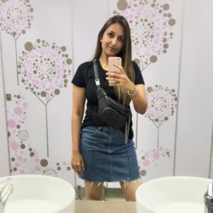 Thivya Naidu Instagram - #toiletselfie😅🙈 Quick snap before someone walks in 🤭