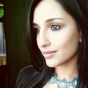 Thivya Naidu Instagram - Confidence is silent... 😌
Makeover by @brriyanjohn.official