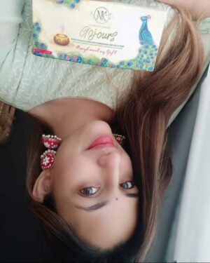 Thivya Naidu Instagram - Stay glowing with @gojours.hq 

@gojours.hq 
#letsgojours 
#gojoursdrink 
#gojourshq