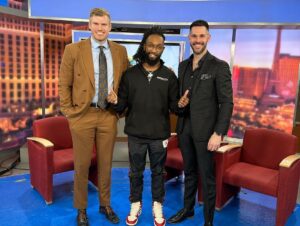 Thomas Hannifan Instagram - A big thank you to @loganreever and @8newsnow in Las Vegas for having @dashingchrisbey and I on to share what’s in store for @impactwrestling’s #NoSurrender weekend of events at @samstownlv!

#IMPACTWrestling #IMPACT #lasvegas #prowrestling #chrisbey #bulletclub #IMPACTonAXSTV

📸 @rossco814