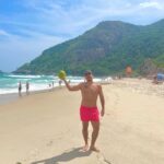 Tiago Careto Instagram – Queijo coalho com oregano e água de côco e a gente vive bem e feliz 🇧🇷 conta para mim qual o seu lugar preferido no #riodejaneiro ? Prainha, Rio De Janeiro