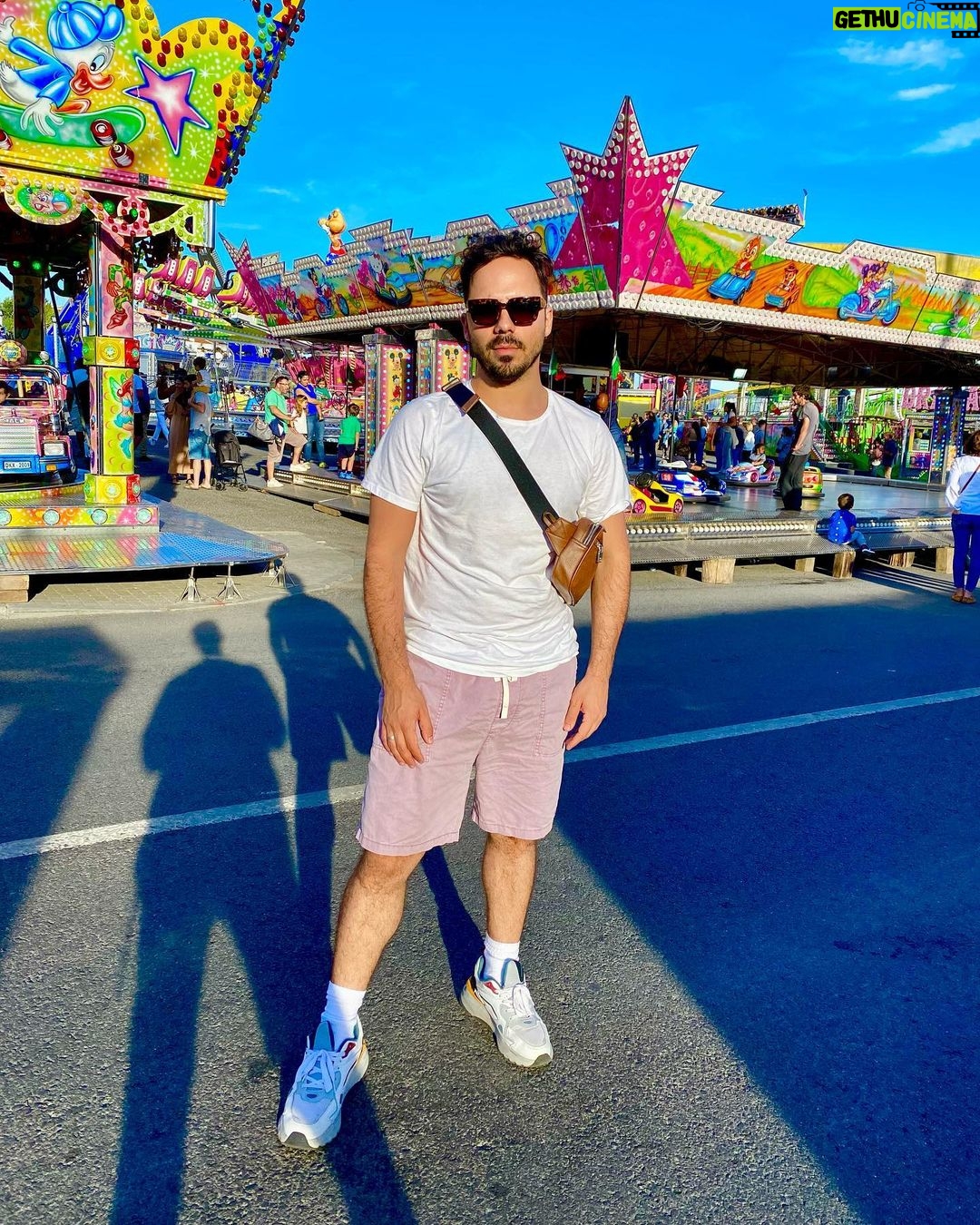 Tiago Careto Instagram - Festas de tires, que saudades! 😍 Tires, Lisboa, Portugal