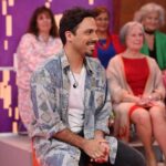 Tiago Careto Instagram - Hoje fui fazer uma surpresa à @dichavesofficial que merece todos os beijos e mimos do mundo, uma mulher simples, que transborda empatia e que nos mostra todos os dias o porquê de estar onde está. Eu estarei sempre para ela como sei que ela estará sempre para mim 🤍 @sicoficial SIC (Sociedade Independente de Comunicação)