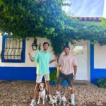 Tiago Careto Instagram - A Páscoa foi a desculpa, mas a verdade é que viemos celebrar e vida e a família. Foram três dias em terras alentejanas, a usufruir do melhor que esta região tem para nos oferecer. Adeus côr esbranquiçada e deslavada, bem-vindo o bom tempo e o bronze que merecemos 😜 como foi a vossa Páscoa? Alentejo