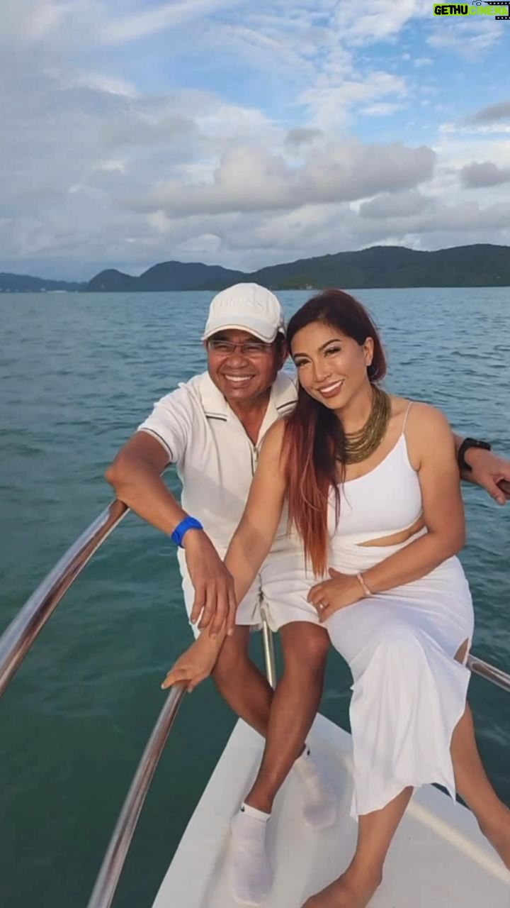 Tiara Jacquelina Instagram - One fine day in September, we went on the most enjoyable Langkawi sunset cruise with a great bunch of friends. The views of the islands were just magical, the sunset was pure MAGIC and the vibe on board was 🔥 Our son Dani got to hang out with the "aunties and uncles" and discovered that even we know how to have a good time! Thank you for the lovely memories @drjezaminelim @harithiskander @zieyanlim @avanteyachtcharters and dearest @catlai10 for putting this video together 💜💜💜 Langkawi Island
