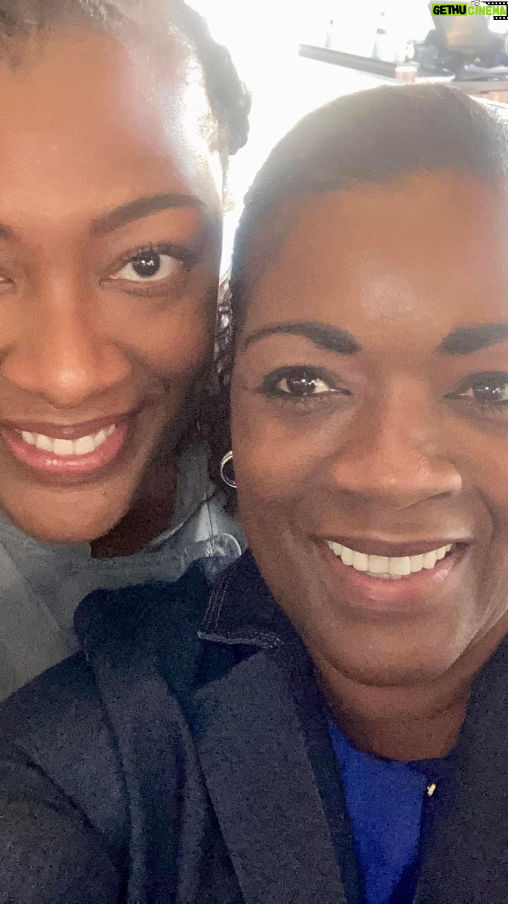 Tiffany Derry Instagram - What a few days we had!! Just me and my mommy!! We both needed a recharge but we also needed some just us time!! I don’t believe in making a huge fuss on social because I show and tell the ones I love through my words and action. Don’t let time pass you by folks! This time we have on earth is precious and I will be the first to say I hustle everyday for my dreams but it won’t mean anything if I don’t have my loved ones to share it with. Take the time to give your loved ones their roses while they can still smell it. I hope this helps someone❤️. If you have not been to @lakeaustinspa you have to go the property is incredible. In fact meet me there next year I’ll let you know the date and we can all kick it!! Y’all say hi to my momma @59_cookie 🙋🏾♀️ Lake Austin Spa Resort