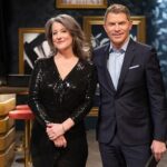 Tiffany Derry Instagram - Tonight is the night @bobbyflay throws us back into the 🔥 on Bobby’s Triple Threat @foodnetwork The moment we see @chefsymon walk through the doors I think ohh snap this what we doing!! You don’t want to miss out tonight or any night for that matter because every Chef is incredible and mega talented. It is a honor to work with @chefbrookew @bobbyflay and @mvoltaggio daily. I truly believe iron sharpens iron so let’s go!! Tune in Tuesday, August 22nd at 9/8 pm- “Titans vs Michael Symon” – SEASON PREMIERE The Titans get the shock of their lives when Bobby Flay's best friend, Iron Chef Michael Symon, enters the Triple Threat kitchen. Friendship doesn't stop Bobby from making this a fair fight as Michael faces off with his Achilles' heel ingredient! Round three is full of heart as the chefs strive to impress tough judge @naomipomeroy #shef #cheftiffanyderry #culinarytitans