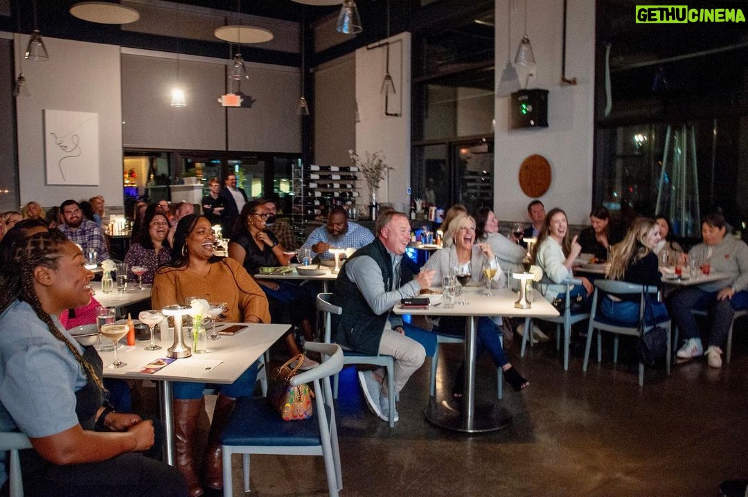 Tiffany Derry Instagram - Last night, we had an evening full of laughs, great food, and delicious cocktails while we watched the season premiere of Worst Cooks in America with @mastercheftd! Did you watch the episode? Tune in every Sunday on @foodnetwork at 7pm CST!