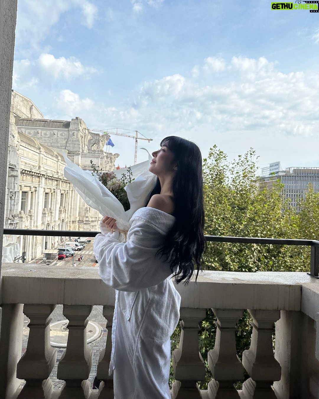 Tiffany Young Instagram - couldnt sleep bc @moschino