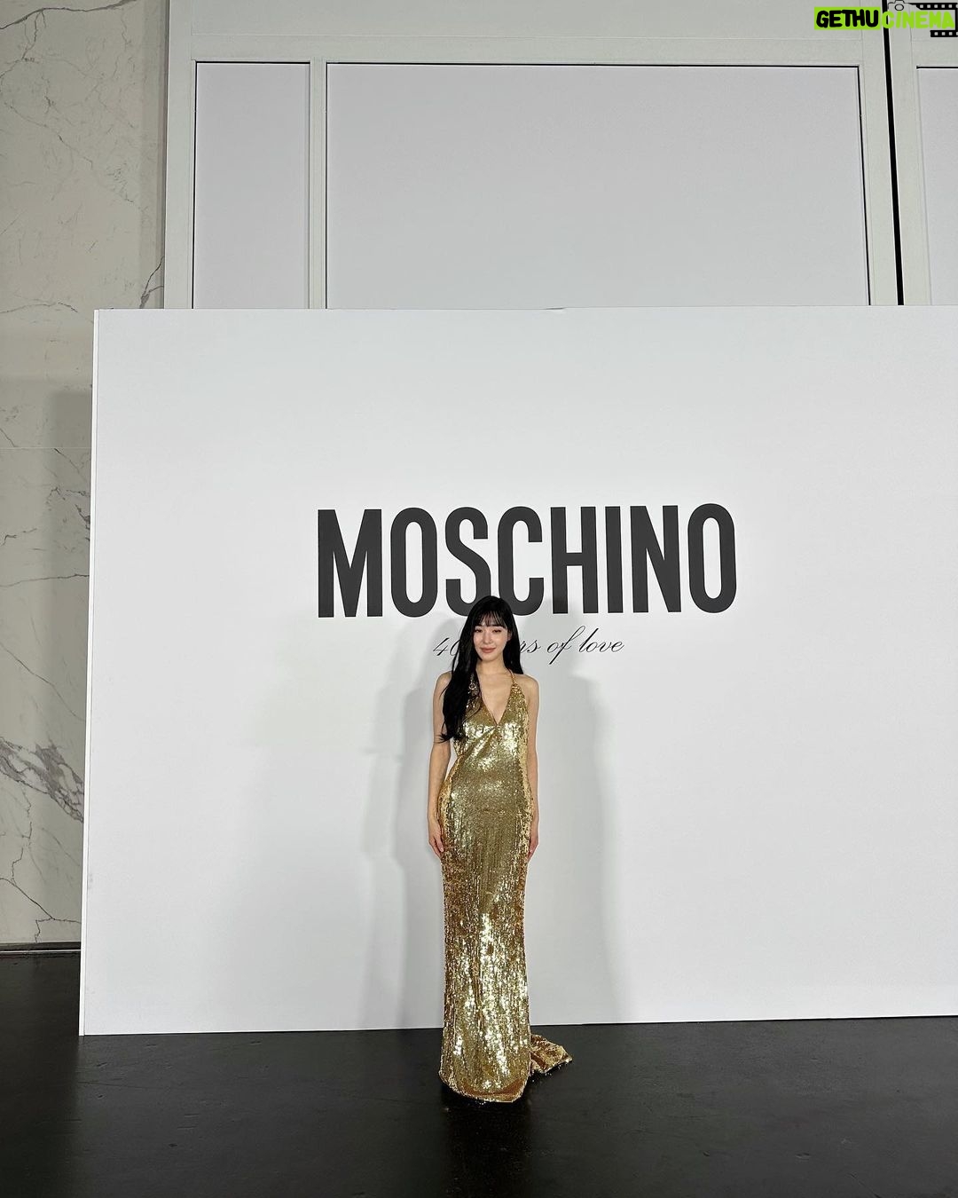 Tiffany Young Instagram - couldnt sleep bc @moschino