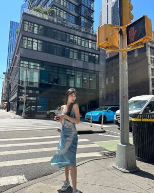 Tiffany Young Instagram - it was so great seeing everyone at the SAMSUNG GALAXY EXPERIENCE SPACE in NYC. had the most wonderful time together & i cant wait to see you all again !

@samsungmobileusa 
@thedivestudios