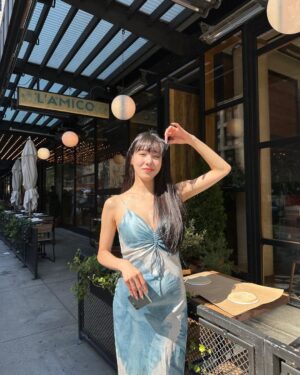 Tiffany Young Instagram - it was so great seeing everyone at the SAMSUNG GALAXY EXPERIENCE SPACE in NYC. had the most wonderful time together & i cant wait to see you all again !

@samsungmobileusa 
@thedivestudios