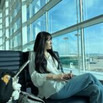 Tiffany Young Instagram - see you so soon in nyc at the samsung experience space located at 50 West 34th St. this Saturday, July 29th at 1pm ET, @samsungmobileusa @thedivestudios ✈️ #SamsungxDIVE #GalaxyExperience Space #JoinTheFlipSide #DIVEStudios Join the priority list by visiting samsungilp.divestudios.io
