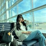 Tiffany Young Instagram - see you so soon in nyc at the samsung experience space located at 50 West 34th St. this Saturday, July 29th at 1pm ET, @samsungmobileusa @thedivestudios ✈️ #SamsungxDIVE #GalaxyExperience Space #JoinTheFlipSide #DIVEStudios Join the priority list by visiting samsungilp.divestudios.io