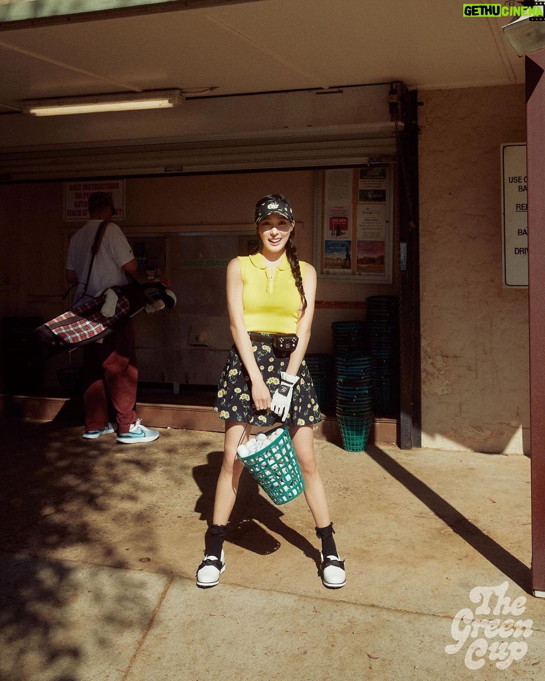 Tiffany Young Instagram - @thegreencup.official @fairliar_official 🌴