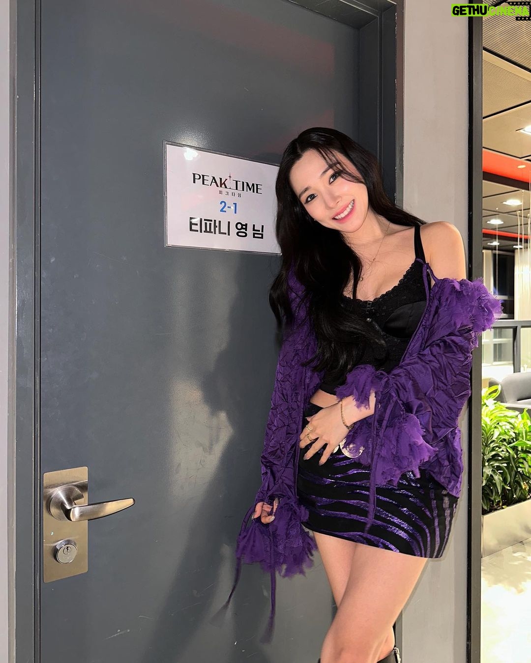 Tiffany Young Instagram - νμμΌ πΊπ»