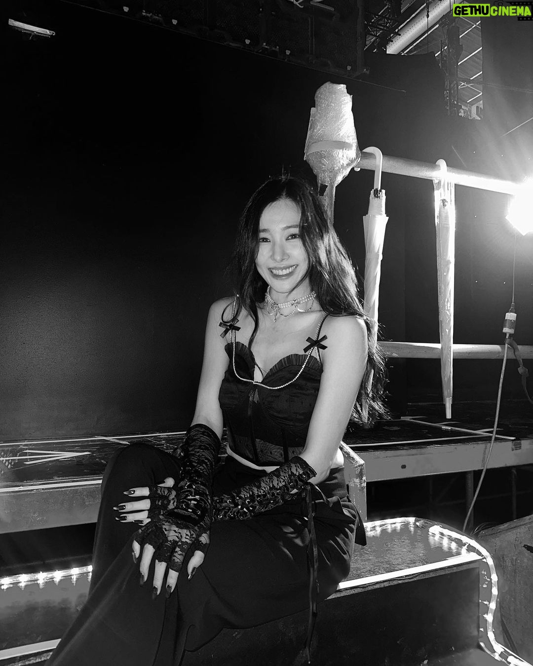 Tiffany Young Instagram - forever wishing 🧛🏻♀️◻️