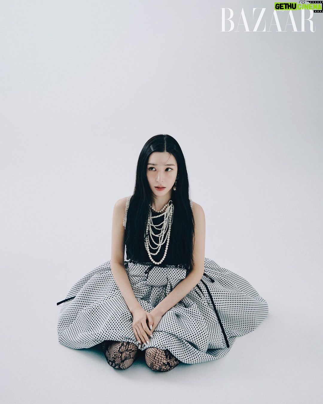 Tiffany Young Instagram - @harpersbazaarkorea
