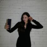 Tiffany Young Instagram - thank you for bringing us together again 💗@samsungmobileusa @thedivestudios