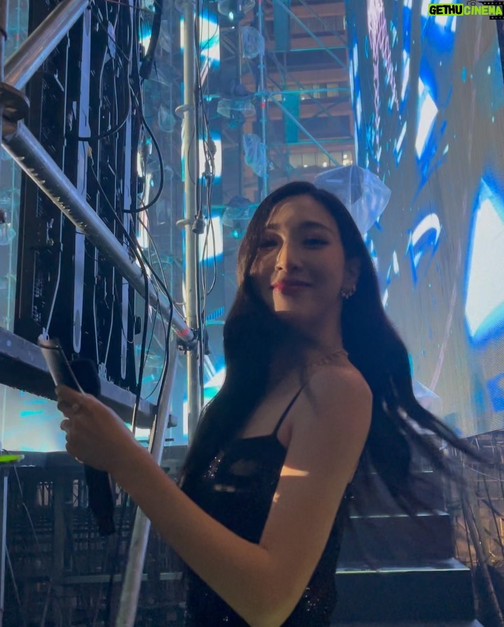 Tiffany Young Instagram - third times a charm ☔️ 영동대로 강남페스티벌